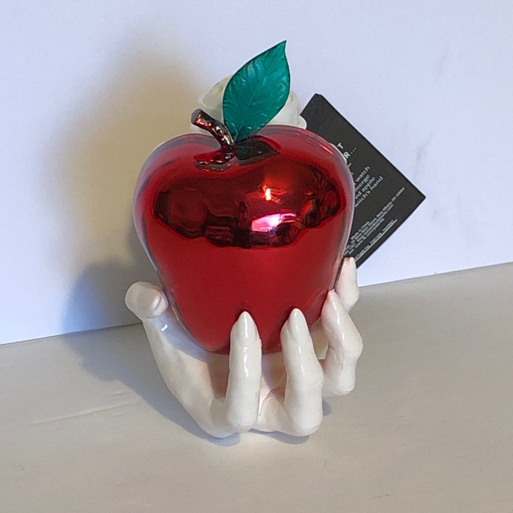 Red Apple Halloween Fragrance Warmer Plug New